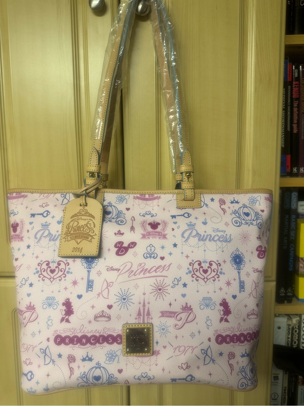 NWT Dooney & Bourke Disney Princess marathon 2014 tote